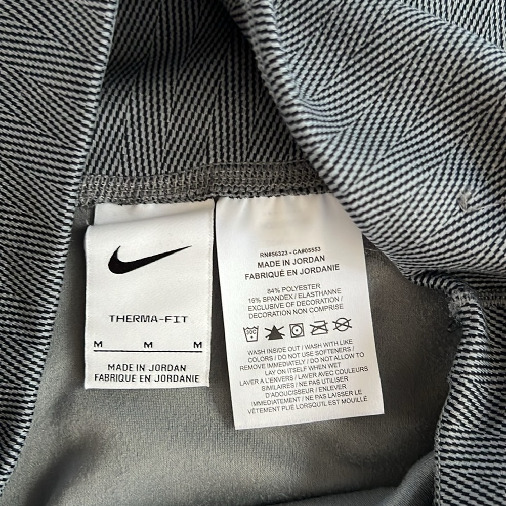 Nike Therma Fit Charcoal Herringbone Leggings - Picture 5 of 7